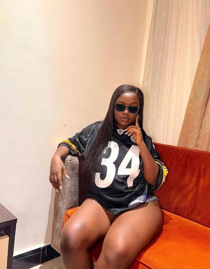 Laurel from Nigeria, Aduvee video chat